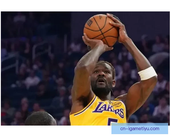 湖人负快船噩耗艾顿雷迪克绝望 湖人负快船噩耗艾顿雷迪克绝望