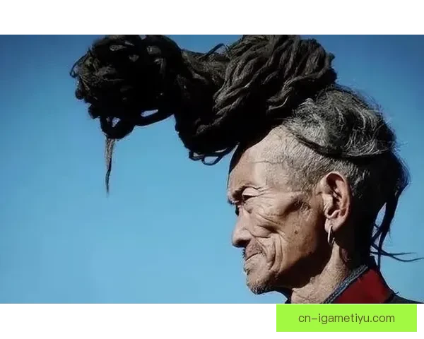 蓄发哥称未赚大钱剪发捐慈善